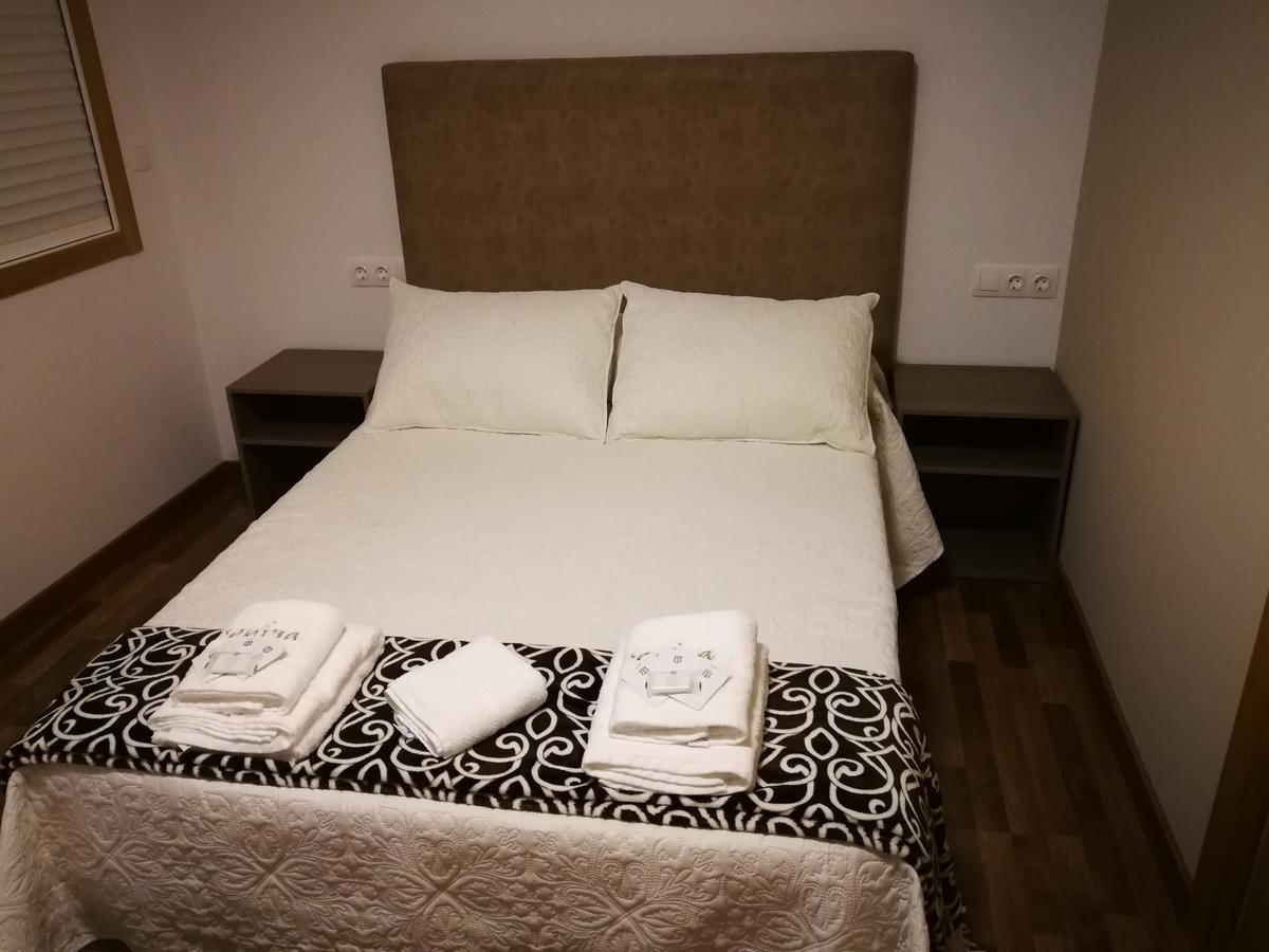 Pension Esquina Melide Bagian luar foto